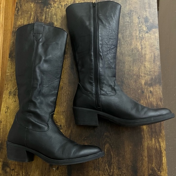 Black Frye cowboy-style boots - Picture 1 of 4